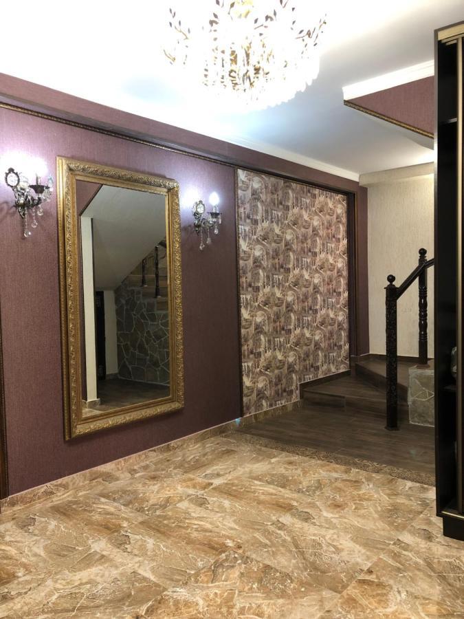Гостевой Дом Siella Hotel Szuhumi Kültér fotó