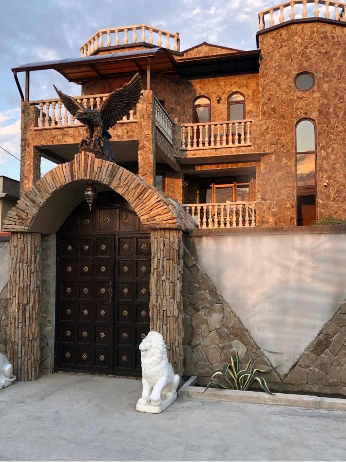 Гостевой Дом Siella Hotel Szuhumi Kültér fotó